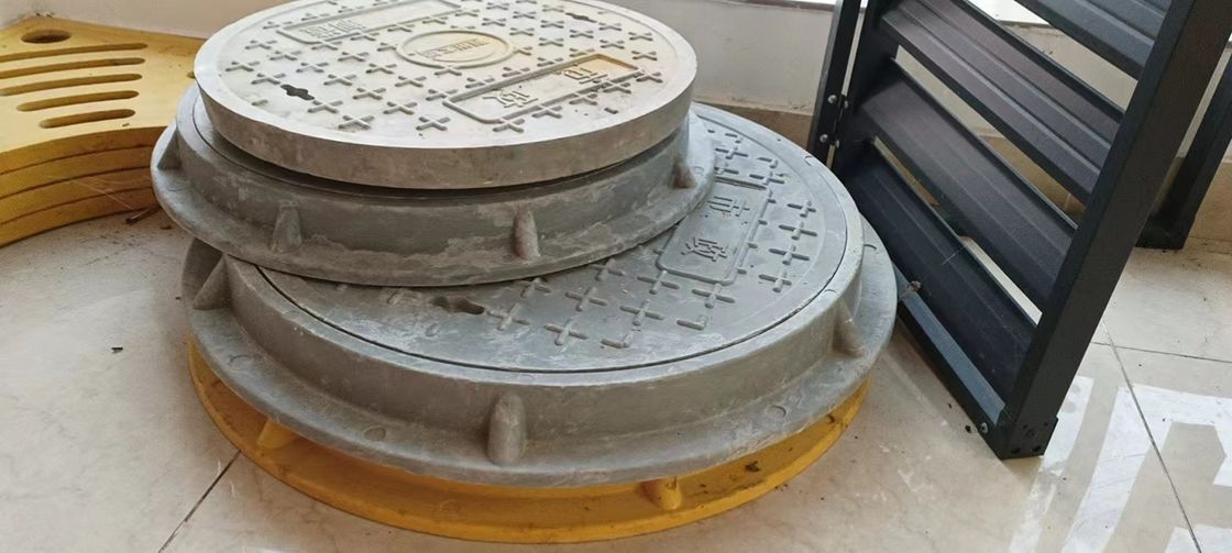 19.7 اینچ خاکستری فیبرگلاس دایره ای پوشه گودال عمومی سبک برای ساخت جاده