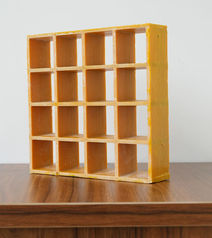 شبکه FRP استفاده شده در پلتفرم یا راهرو در 38 * 38 * 38mm با رنگ و اندازه سفارشی
